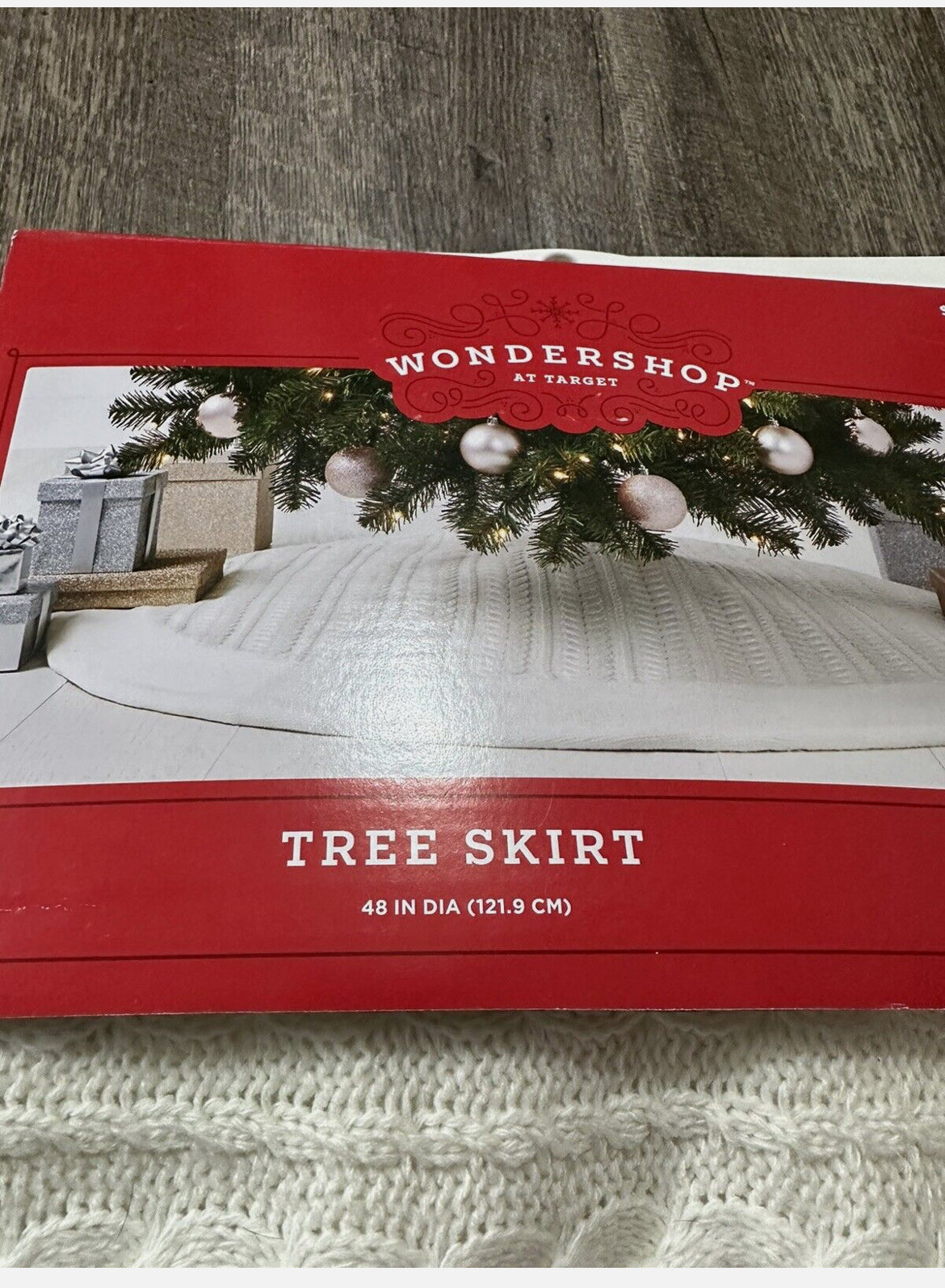 Falda de árbol de Navidad Target Wondershop 48 - suéter tejido con cable marfil 42-54"