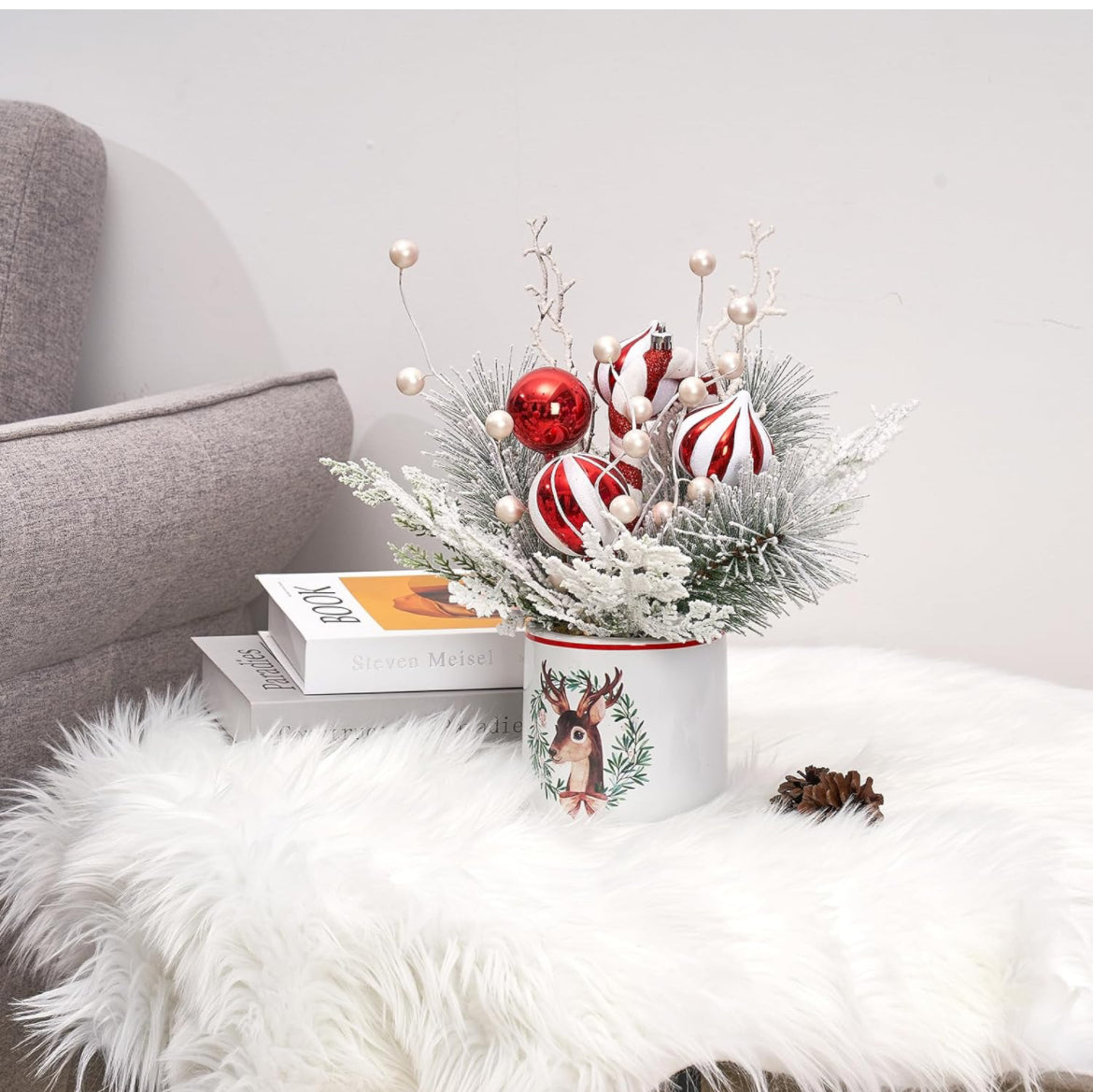 Decoración de mesa de Navidad de 12 pulgadas en maceta de cerámica con aguja de pino flocado de bayas blancas y rojas, adornos decorativos para árbol de vacaciones, mesa, centro de mesa
