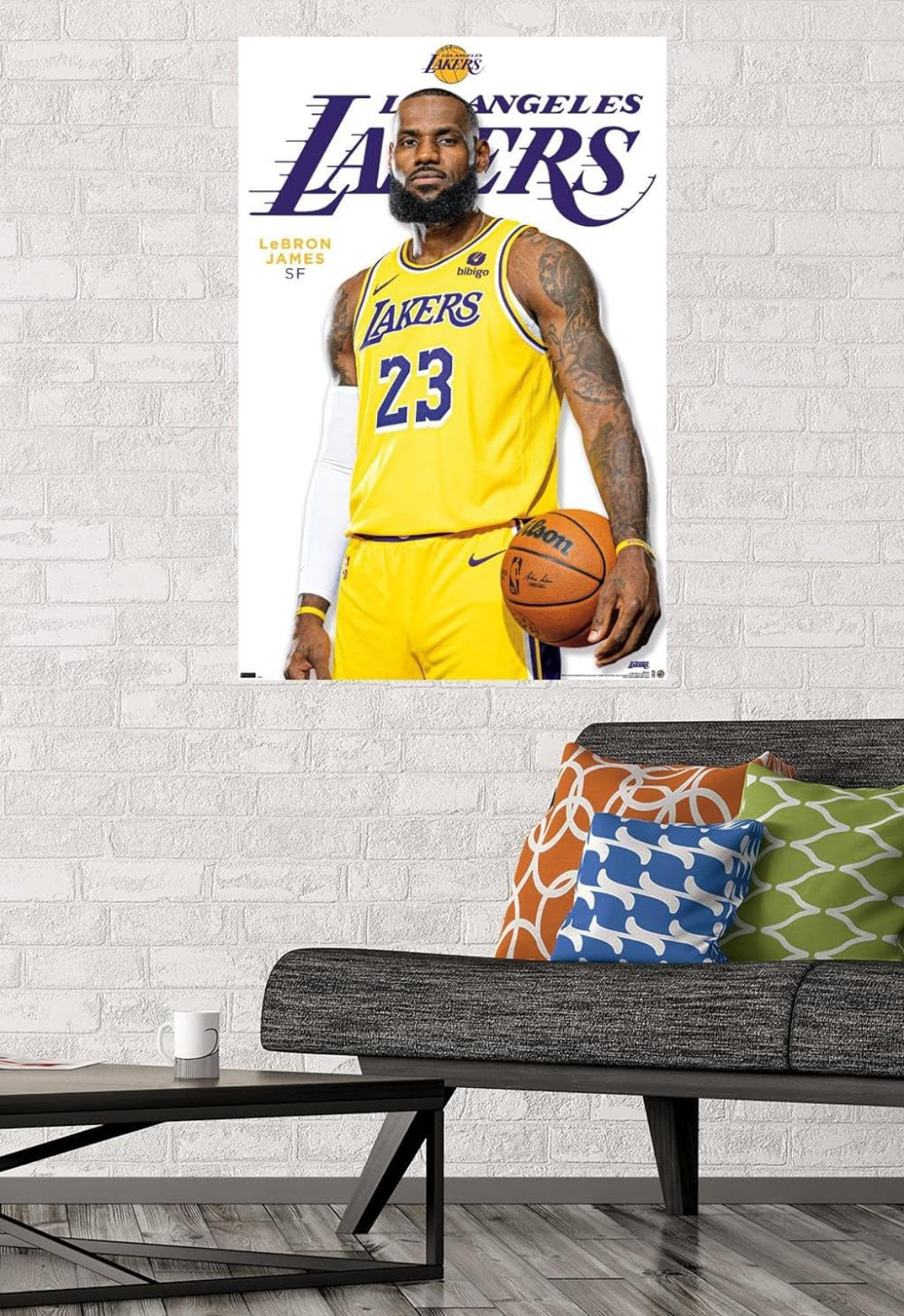 Trends International Póster de pared de la NBA Los Angeles Lakers - LeBron James de la serie 23