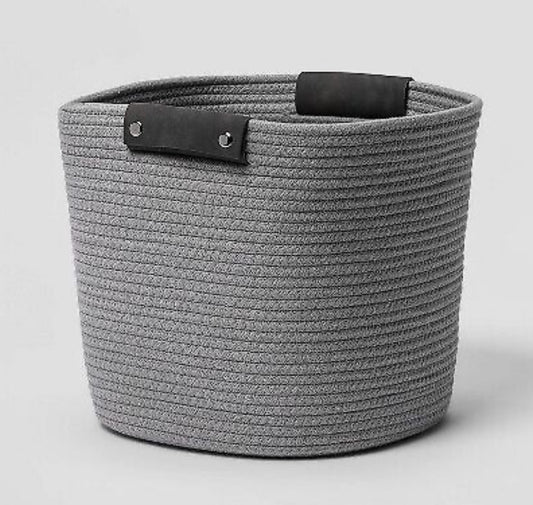 Cesta de cuerda enrollada decorativa de 13" gris - Brightroom