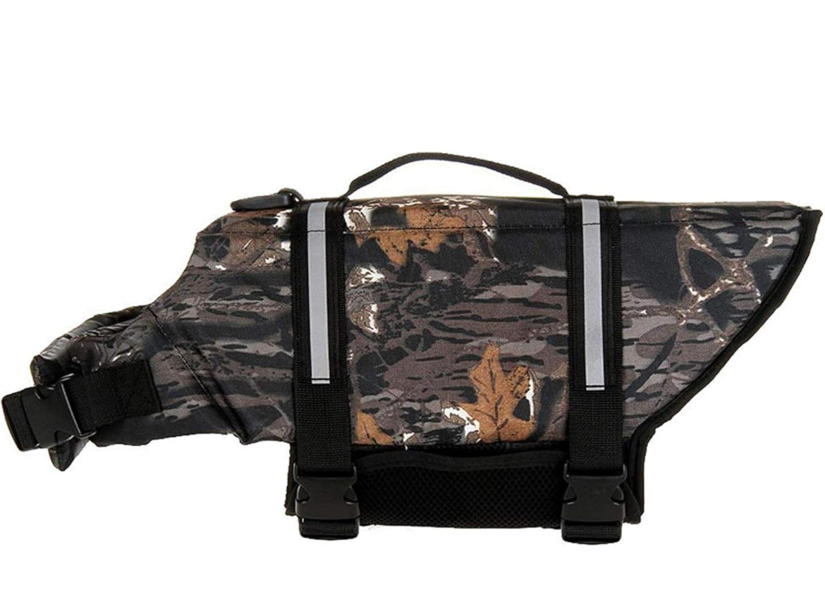 GabeFish Chaleco salvavidas para perros Chaleco Ropa de seguridad Collar Arnés Salvador de mascotas Conservación de natación Tira reflectante Traje de baño BlackCamo XS