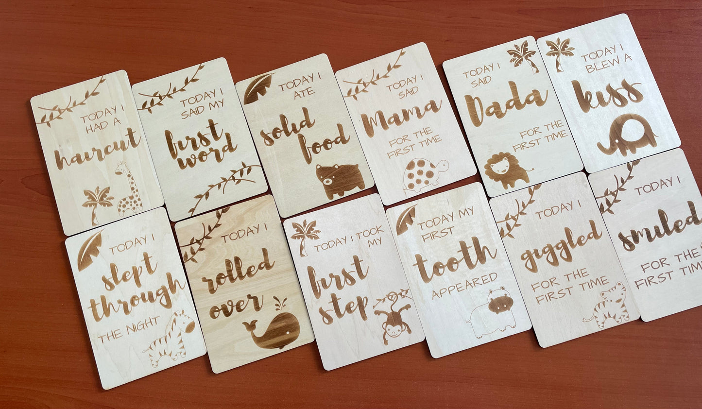 Tarjetas de hitos mensuales de animalitos para bebé, de madera rústica,regalo ideal de recién nacidos, accesorios de fotografía para registrar el crecimiento de tu bebé- doble lado - incluye bolsa para almacenamiento