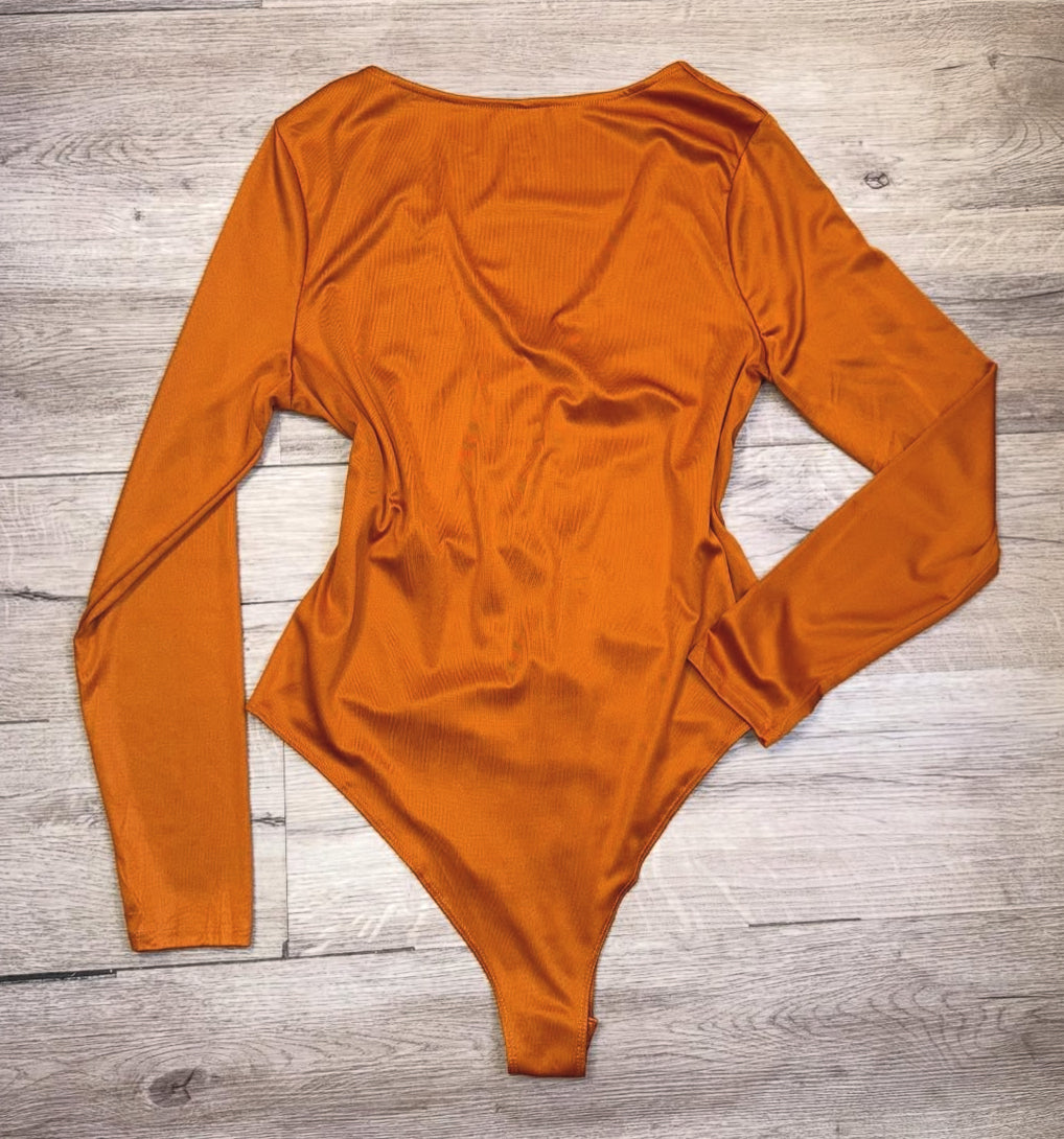 Blusa tipo body  - a new day - talla L