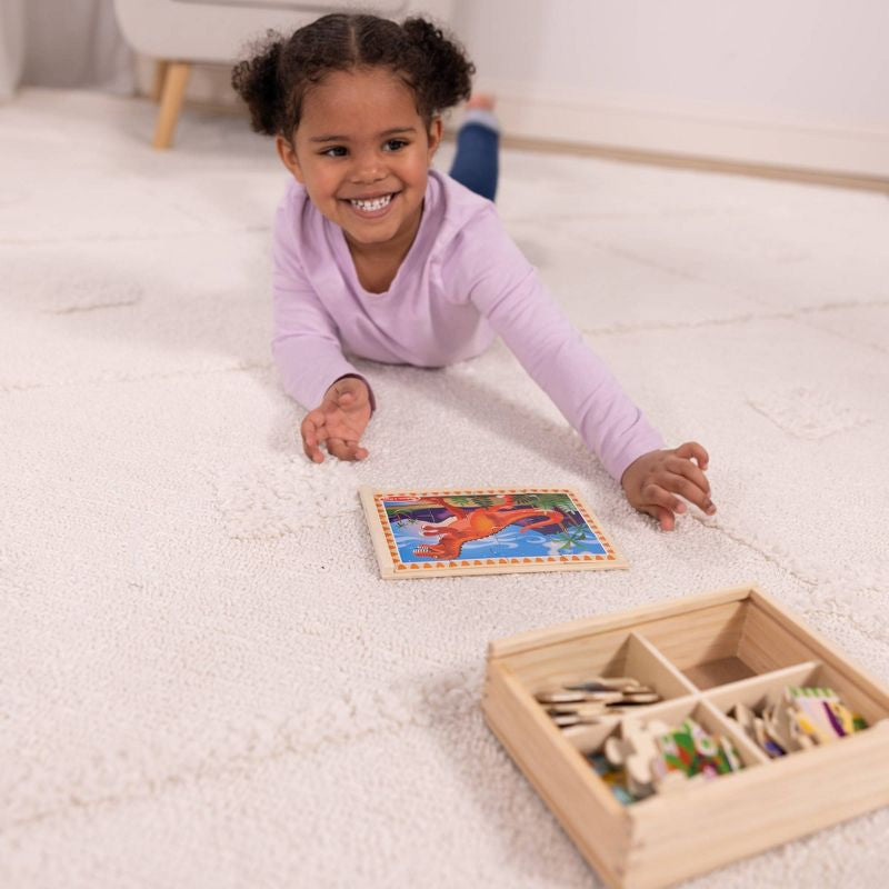 Juego de rompecabezas de madera para niños de Melissa & Doug Dinosaurs en una caja de almacenamiento - 4 piezas