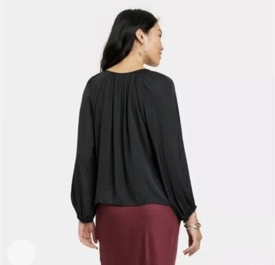 Camisa A New Day - Negra/Manga globo/Manga larga - talla M