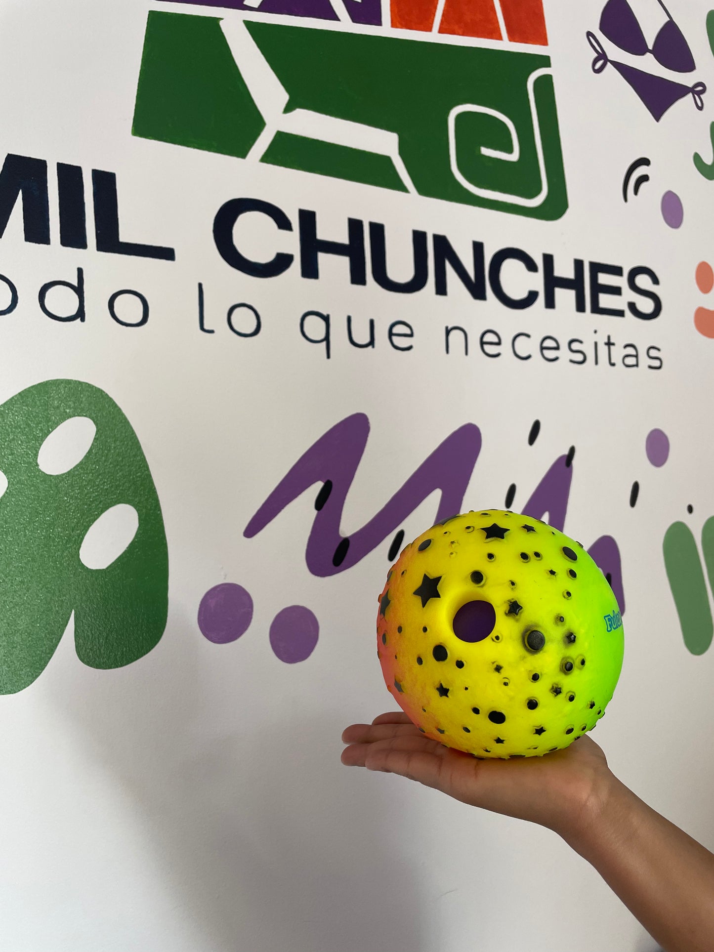 Wobble - Pelota para perros de risa, juguete interactivo para perros con sonidos divertidos, bola para perros que se tambalea para aliviar la ansiedad, rechinar los dientes, regalos de pelota para tu mascota