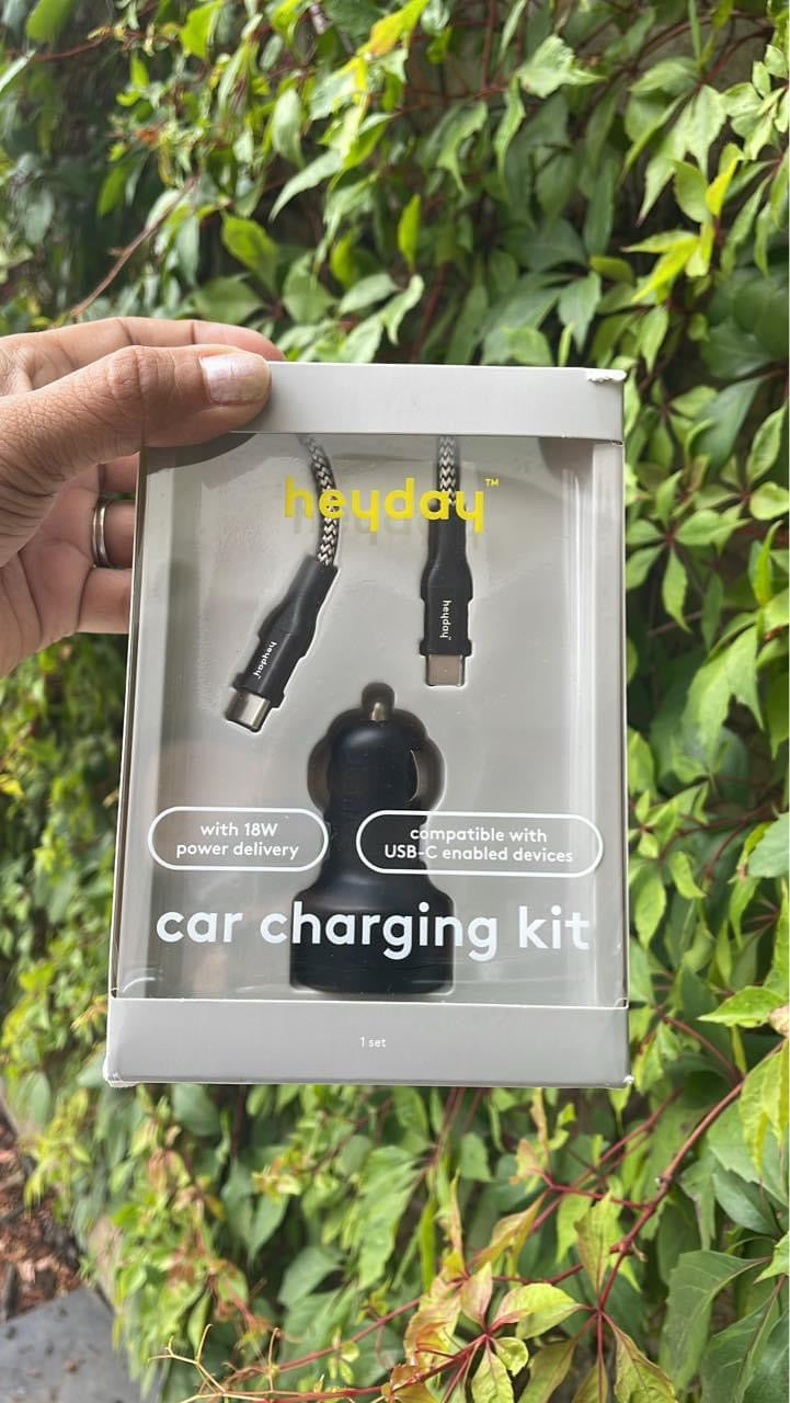 Cargador USB para coche con cable trenzado USB-C a USB-C de 6' - heyday™