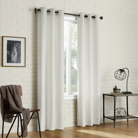 Sun Zero 2-Pack Par de paneles de cortina de ojal con aislamiento térmico texturizado Arlo, 40"x95", blanco perla