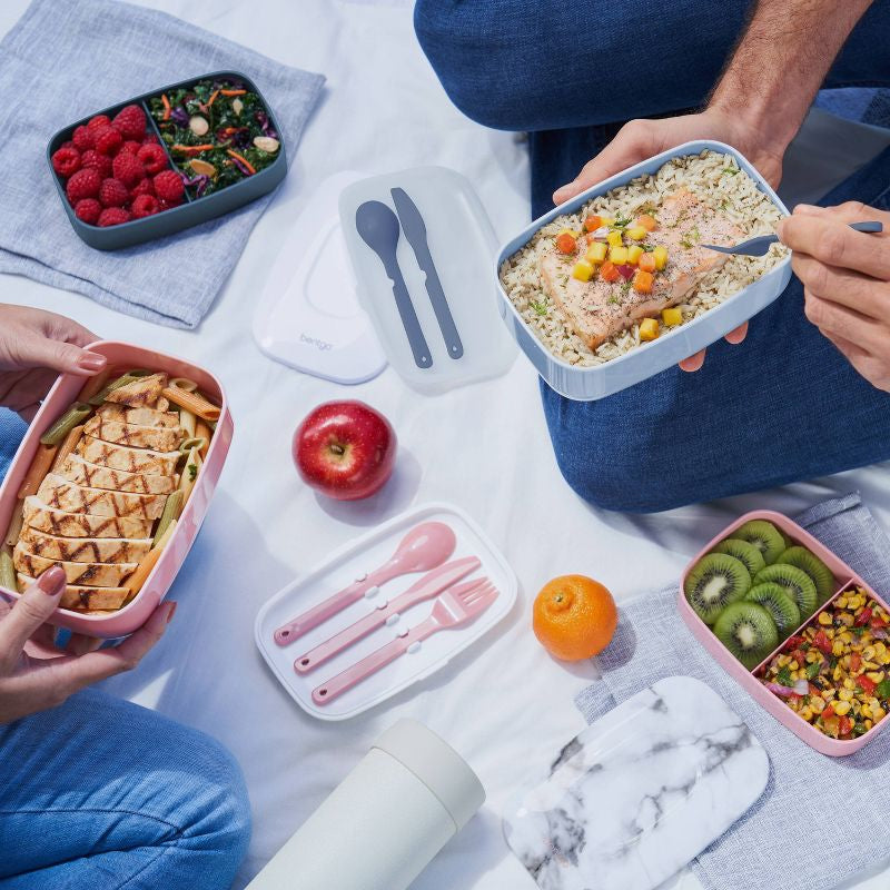 Contenedor de lonchera apilable todo en uno Bentgo Classic con cubiertos incorporados