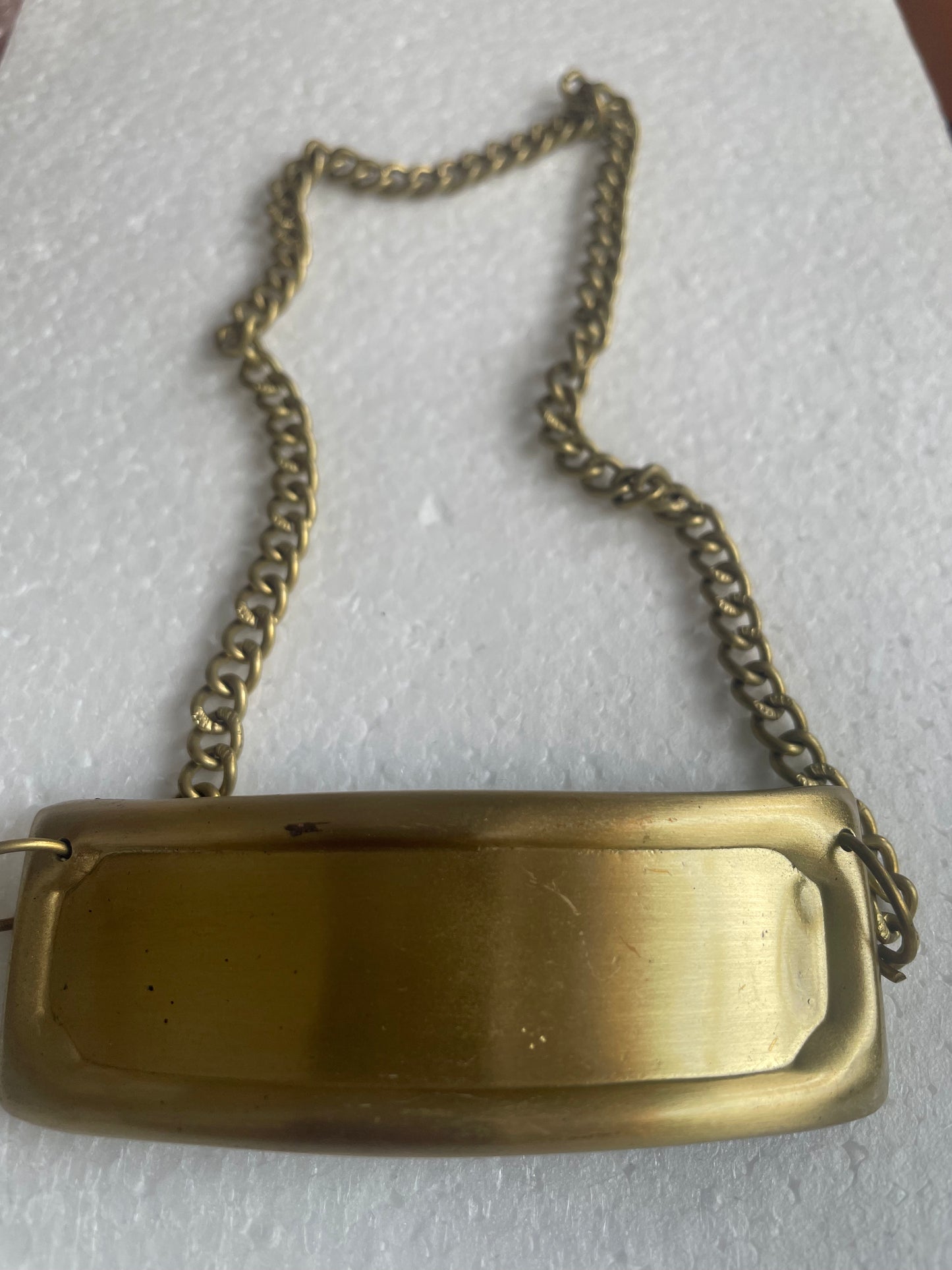 Colgante de latón con etiqueta de nombre para urna decorativa, etiqueta de nombre grabada personalizada para urna de cremación para cenizas humanas, para honrar a quien amas, con cadena metálica