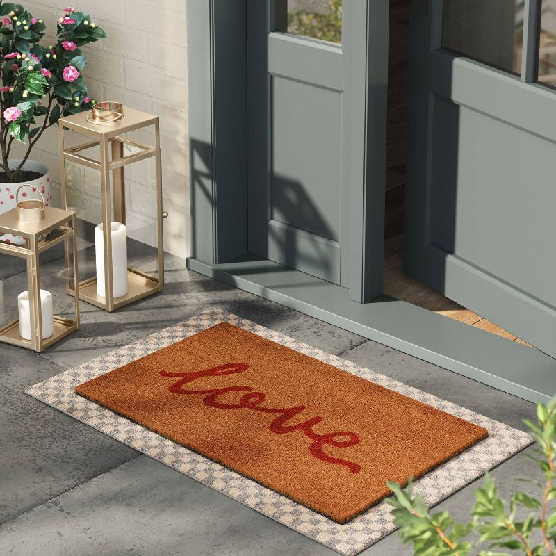 Alfombra / tapete de entrada 1'6"x2'6" 'Love' Coir Doormat Red/Natural - Threshold™