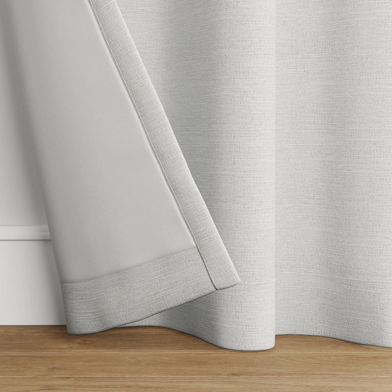 Panel de cortina de ventana con superposición de textura opaca de 1 pieza - Threshold™