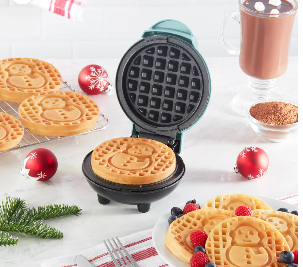 SNOWMAN MINI WAFFLE MAKER