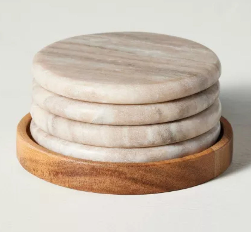 Juego de posavasos de mármol de 5 piezas beige cálido - Hearth & Hand™ con Magnolia