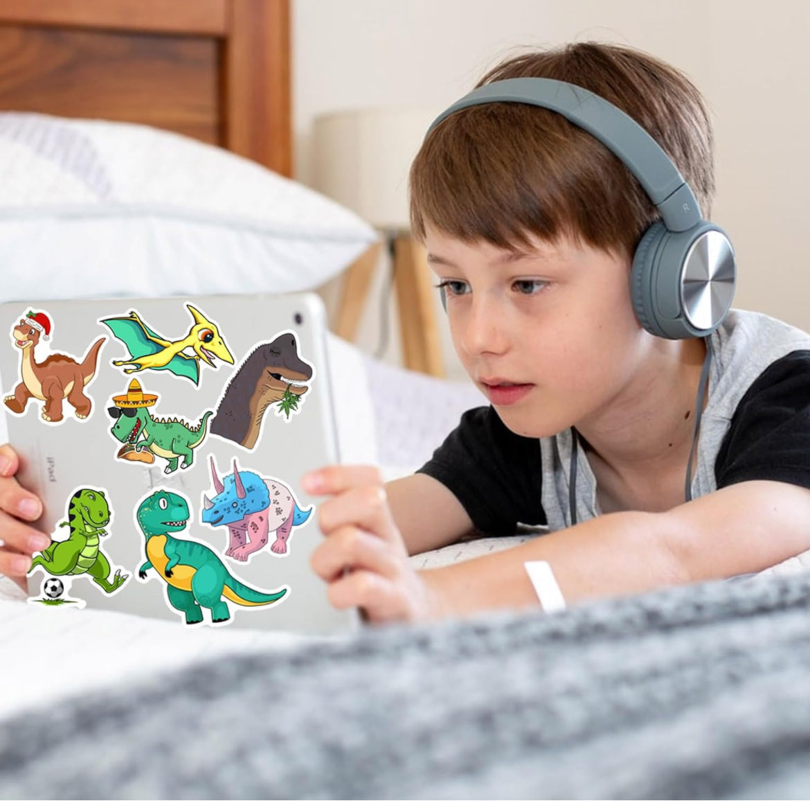 100 calcomanías de dinosaurio kawaii, lindas calcomanías de vinilo impermeables para niños, perfectas para computadora portátil, teléfono, guitarra, equipaje, grandes recompensas de enseñanza