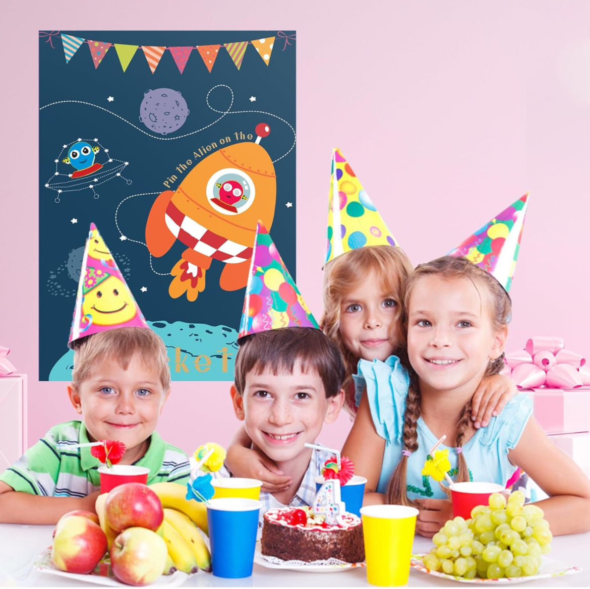 Pin The Alien - Juego de fiesta de cumpleaños de 21 x 28 pulgadas, 24 calcomanías de alienígenas reutilizables, juegos de fiesta para niños, juegos de fiesta para niños (cohete)