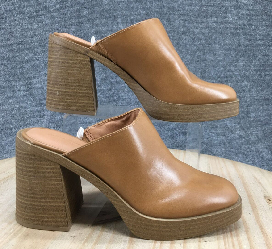 Zapatos Universal Thread para mujer 9. Darla plataforma tacones mula beige imitación cuero