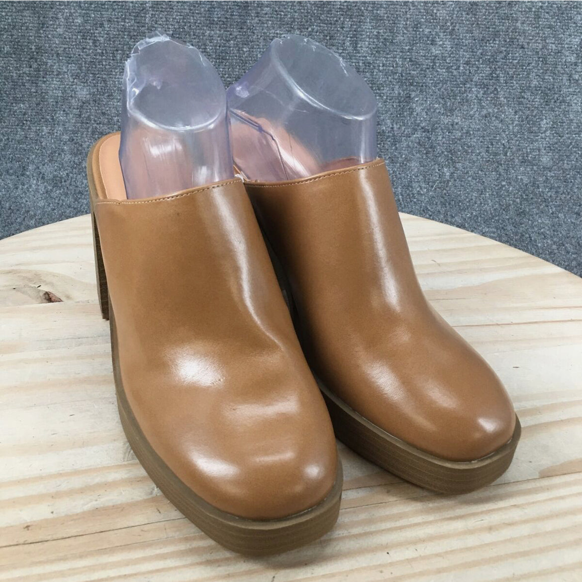 Zapatos Universal Thread para mujer 9. Darla plataforma tacones mula beige imitación cuero