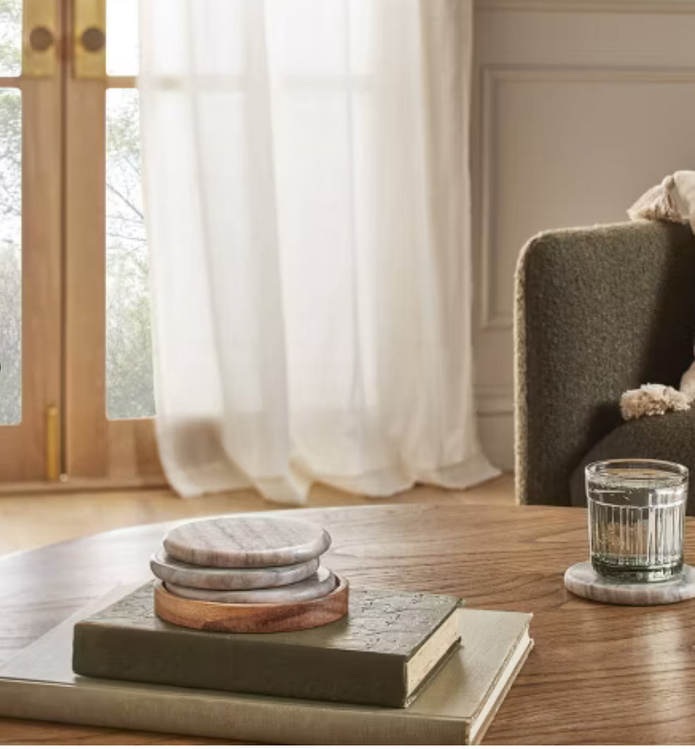 Juego de posavasos de mármol de 5 piezas beige cálido - Hearth & Hand™ con Magnolia