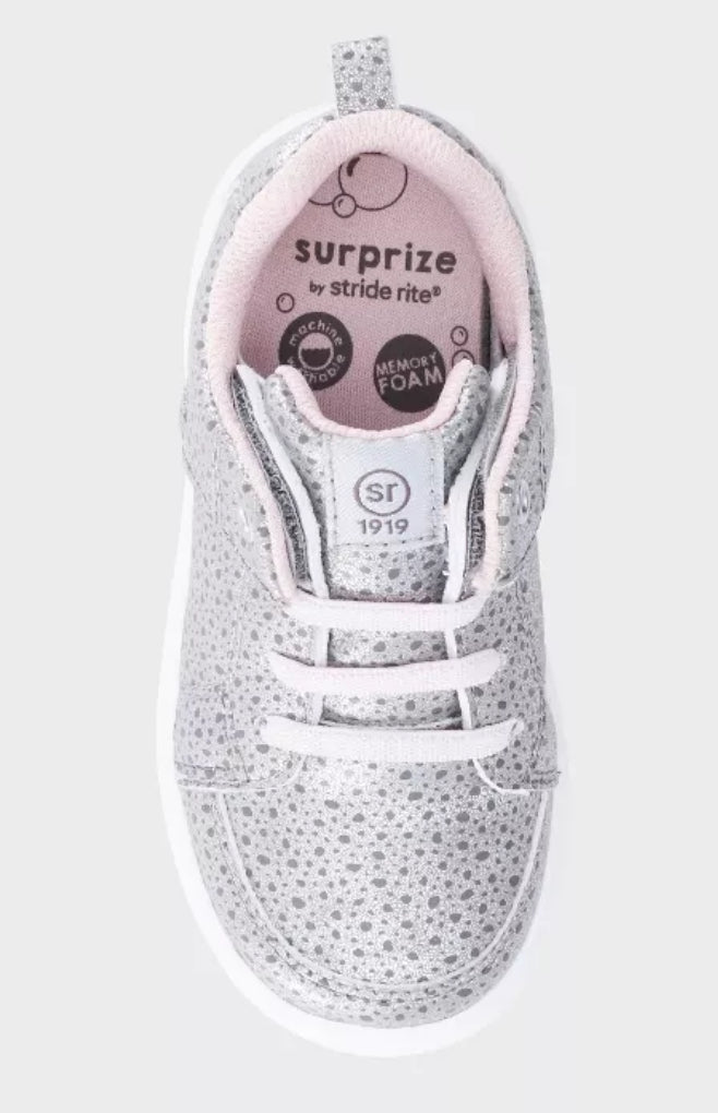 Tenis Stride Rite Surprize Cutler plata estampado de leopardo talla 11