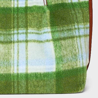 Bolso de mano artesanal a cuadros - verde - Universal Thread