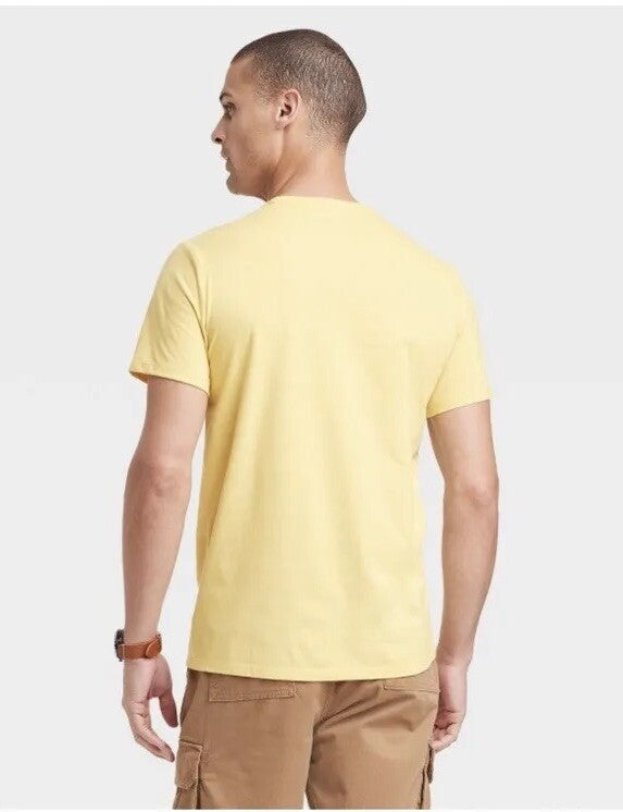 Camiseta de manga corta de manga corta de ajuste estándar para hombre - Goodfellow - serpiente amarilla- Talla S