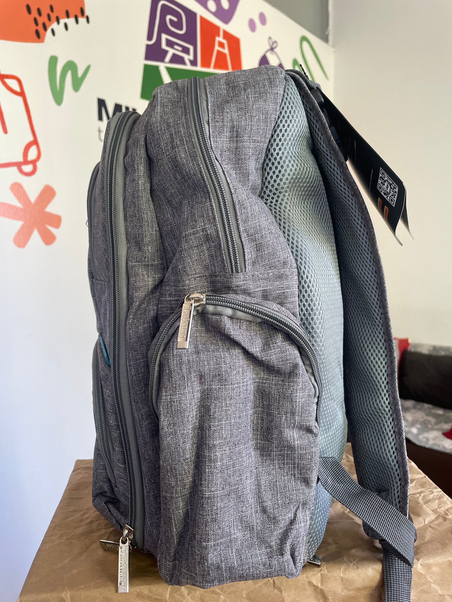 Pañalera tipo mochila 
Incluye aulado y bolsa con clip para pacha , compartimos laterales tipo lonchera para mantener caliente o fria