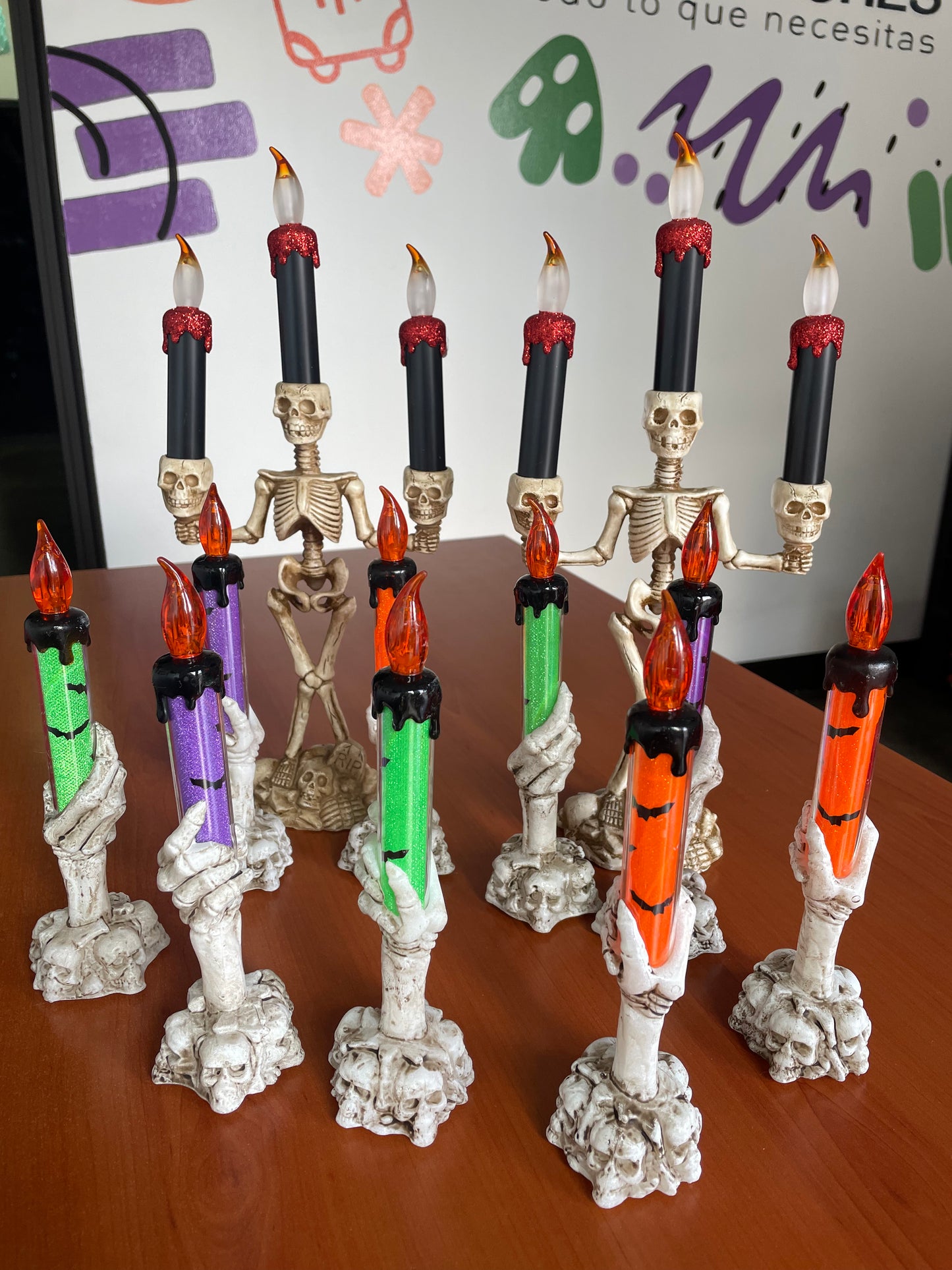 Retisee 11 velas sin llama de Halloween con triple esqueleto y calavera, funciona con pilas, lámpara de velas de Halloween, decoración de mesa para fiestas, casa embrujada, decoración del hogar,