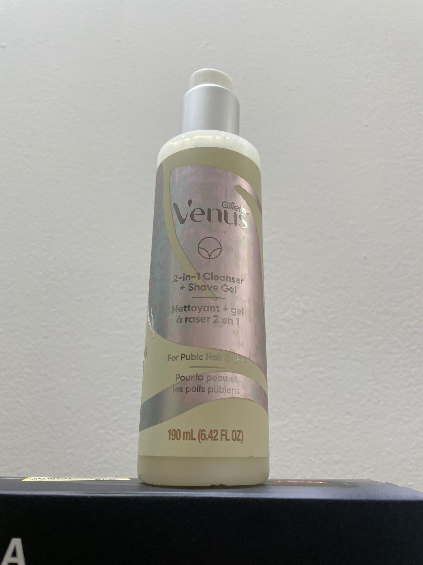 Venus para cabello y piel púbicos Limpiador 2 en 1 para mujer + Gel de afeitar - Sin perfume - 6,4 fl.oz