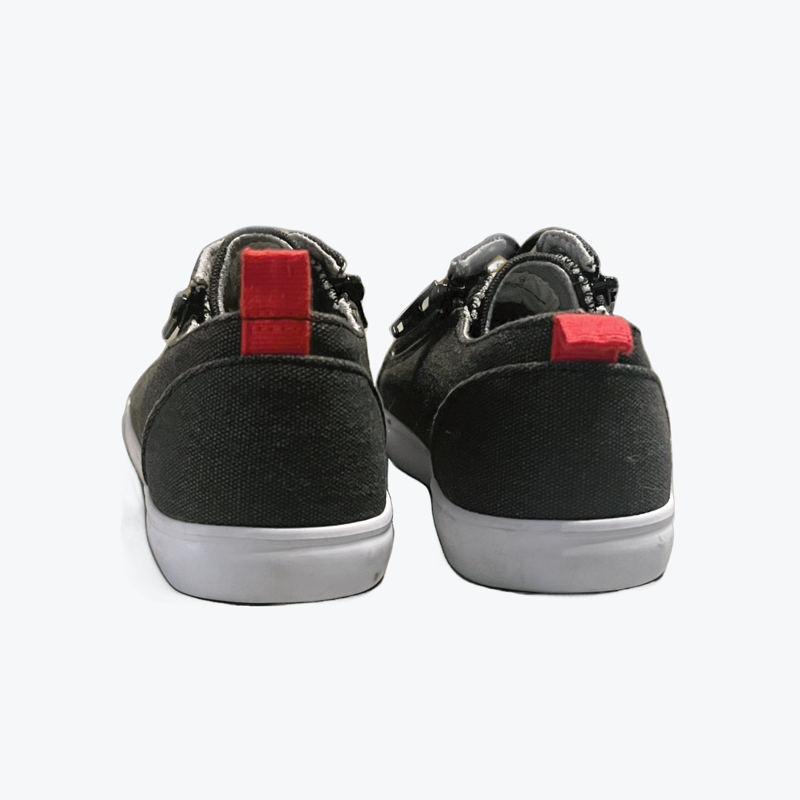 Zapatillas deportivas Lucian negras para niñas Cat & Jack con doble cremallera talla 2