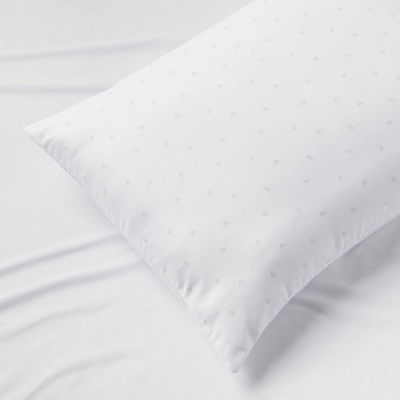 Almohada estándar/Queen White - Room Essentials™