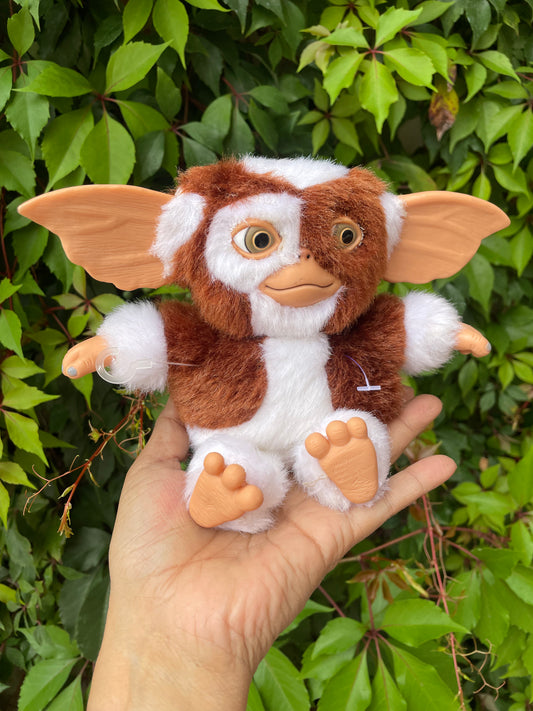 NECA - Gremlins Gizmo, medidas 8" Tall - sin empaque