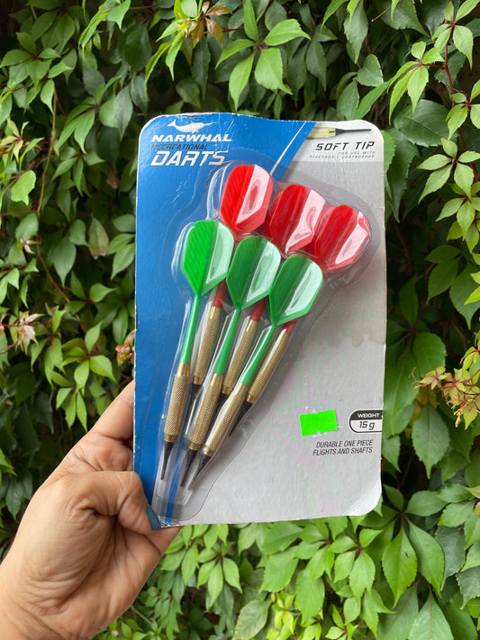 Paquete de 6 dardos recreativos Narwhal punta suave 15 g tableros de dardos electrónicos verdes/rojos