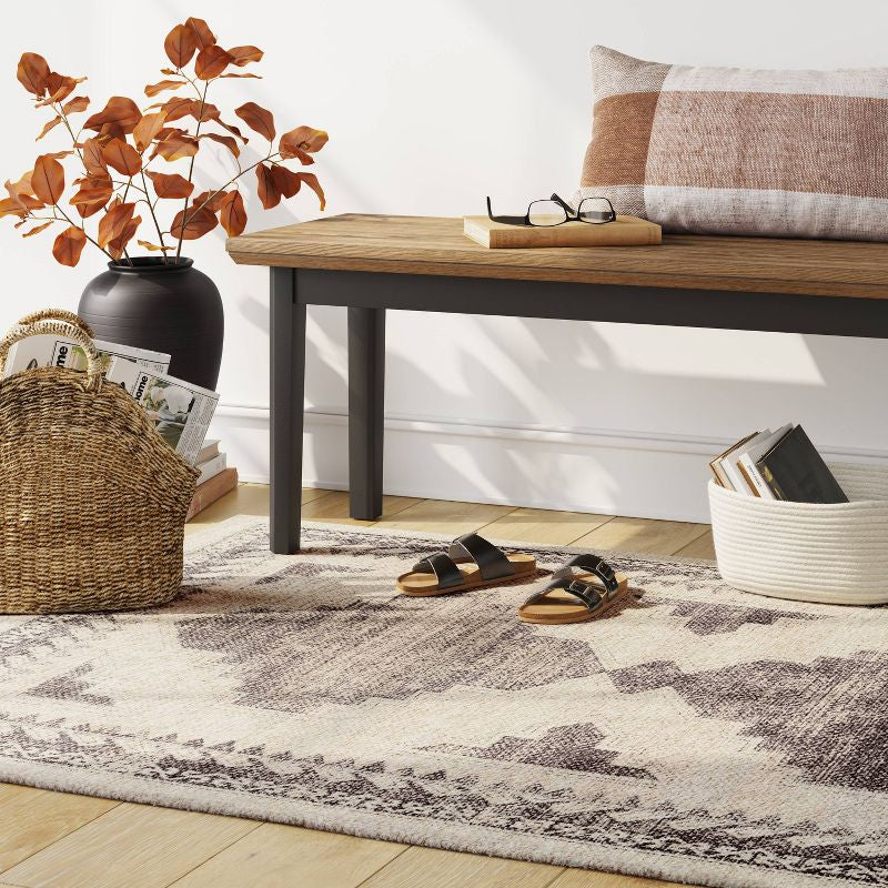 Alfombra de estilo persa estampada lavable Cromwell Tan - Threshold™ 4’x6’