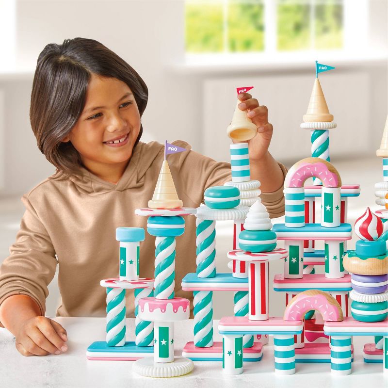 FAO Schwarz Tasty Towers Castle Blocks Set - 45 piezas